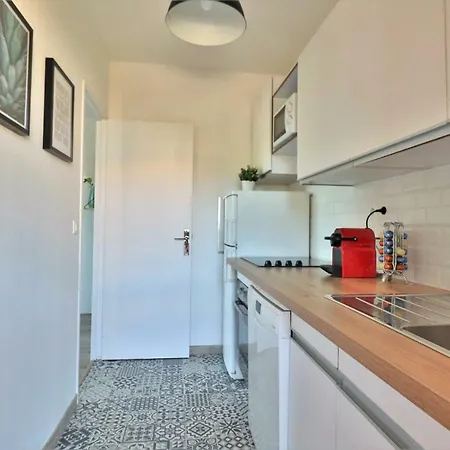 T2 Entierement Renove A 500m De La Plage Apartment *
